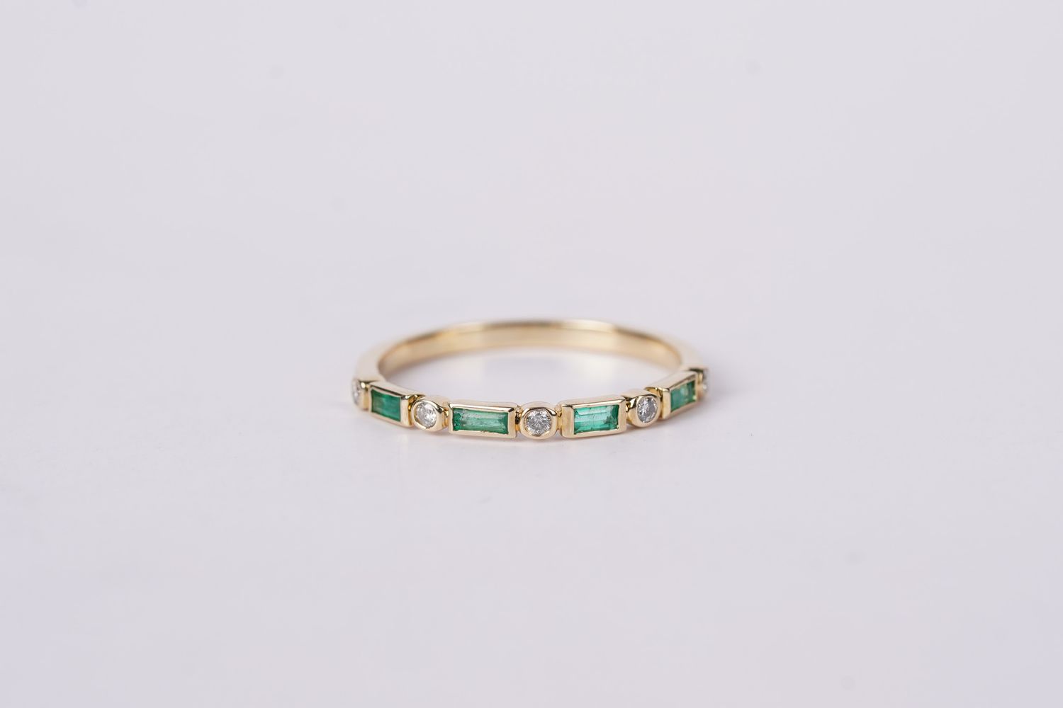 VBN- 14KY 1.30g .30ctw Emerald &amp; Diamond Stackable Band (size 7)