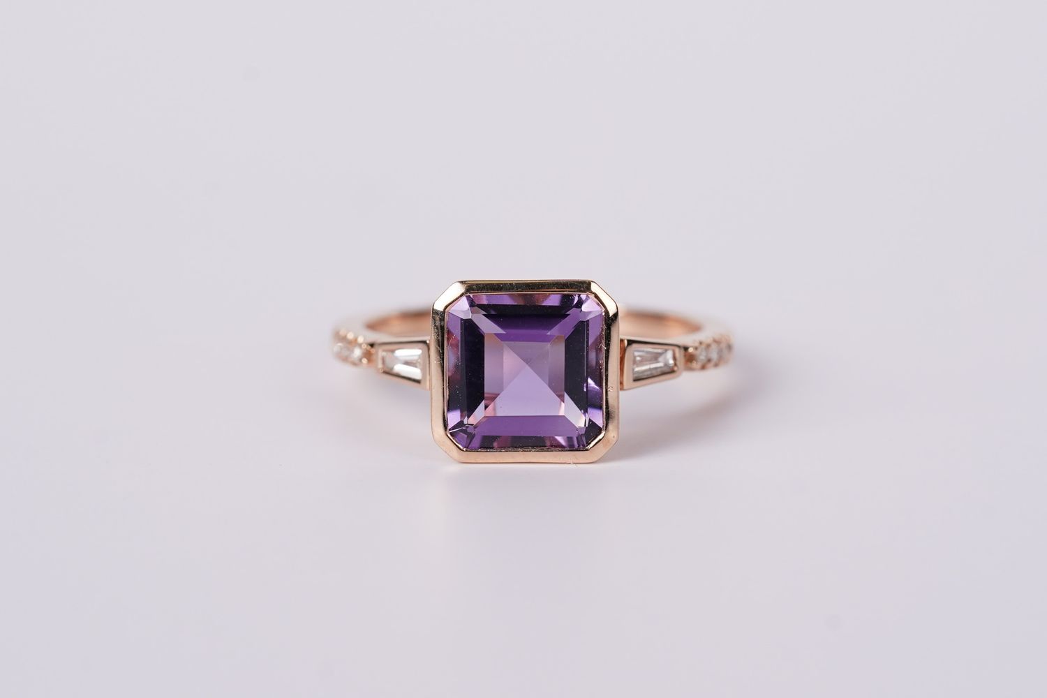NTT- 14KR 2.90g 2.56ctw (2.44ctr) Effy Amethyst &amp; Diamond Fashion Ring (size 7)