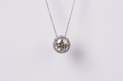 VLTT- 14KW 3.44g 1.40ctw (1.27ctr) J-K/SI2 Round Brilliant Diamond Halo Pendant 18&quot;