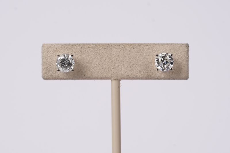 NETT-14KW 1.97ctw I/SI2-I1 Round Diamond Stud Earrings
