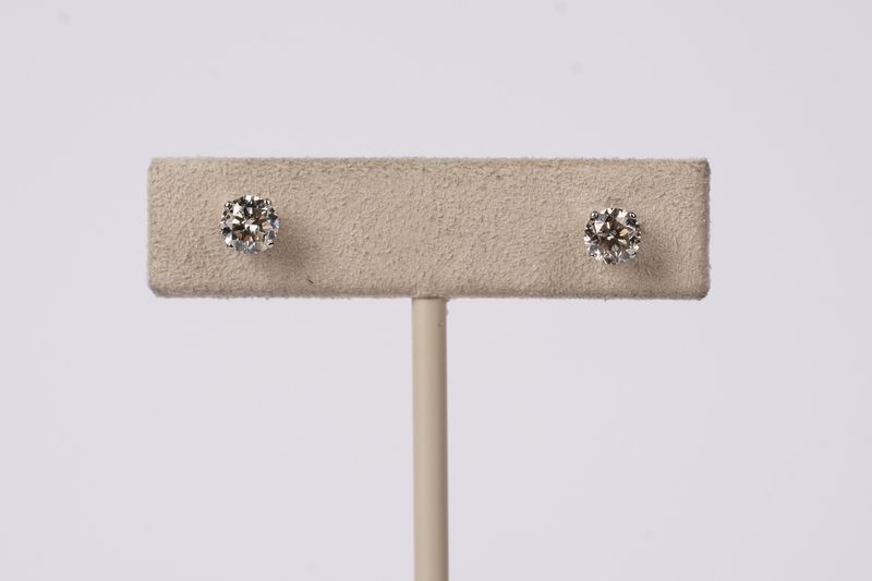 RDLX-14KW 1.00ctw M/SI2-I1 Round Diamond Stud Earrings