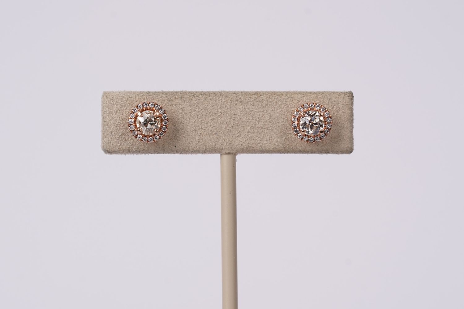 VVTT- 14KR 1.86g 1.10ctw (.90ctrs) J/VS2 Old European Cut Diamond Halo Stud Earrings