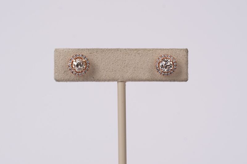 VVTT- 14KR 1.86g 1.10ctw (.90ctrs) J/VS2 Old European Cut Diamond Halo Stud Earrings