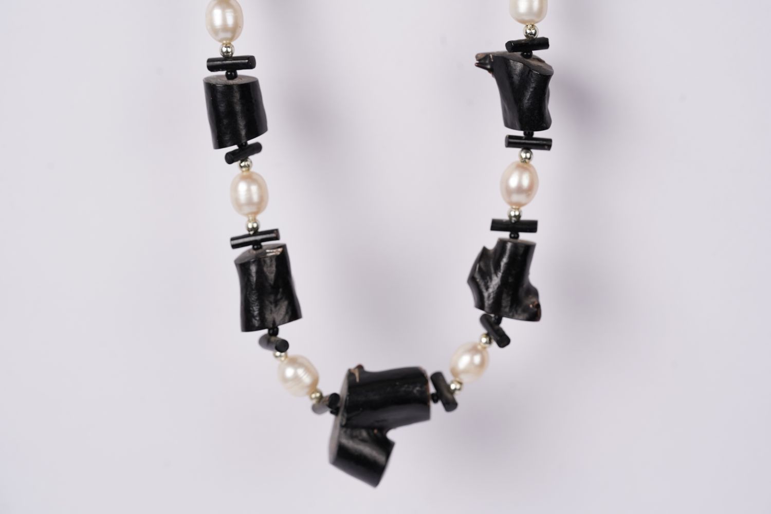 VTT-  Mexican Black Coral &amp; Pearl Necklace 26&quot;