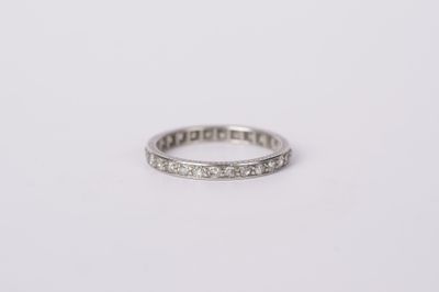Platinum 2.46g .60ctw Diamond Art Deco Eternity Band (size 6.5)