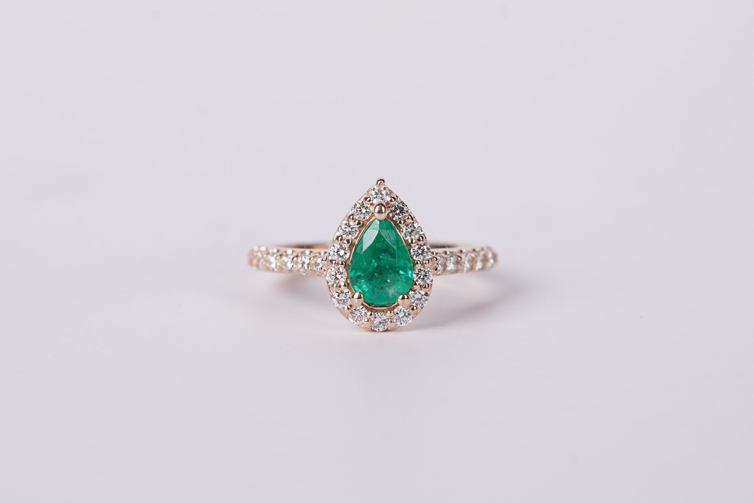 14KR 3.45g 1.09ctw (.69ctr) Emerald &amp; Diamond Halo Fashion Ring (size 5.5)