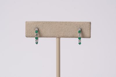 NTA- 14KW 1.1g .18ctw Emerald &amp; Diamond Huggie Hoop Earrings