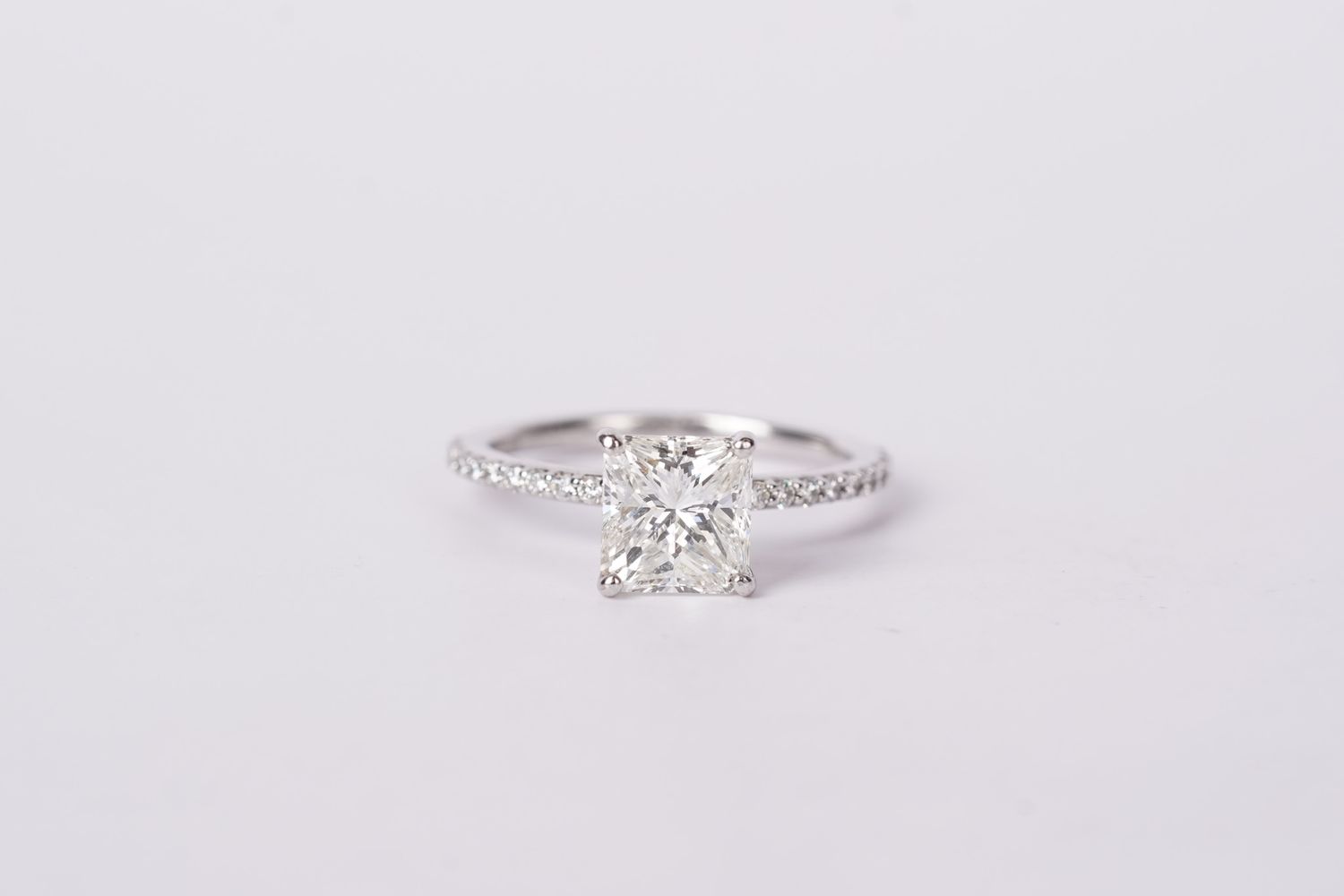 IATT- 14KW 2.57g 2.18ctw (1.98ctr) G/SI2 Radiant Diamond Engagement Ring (size 7)