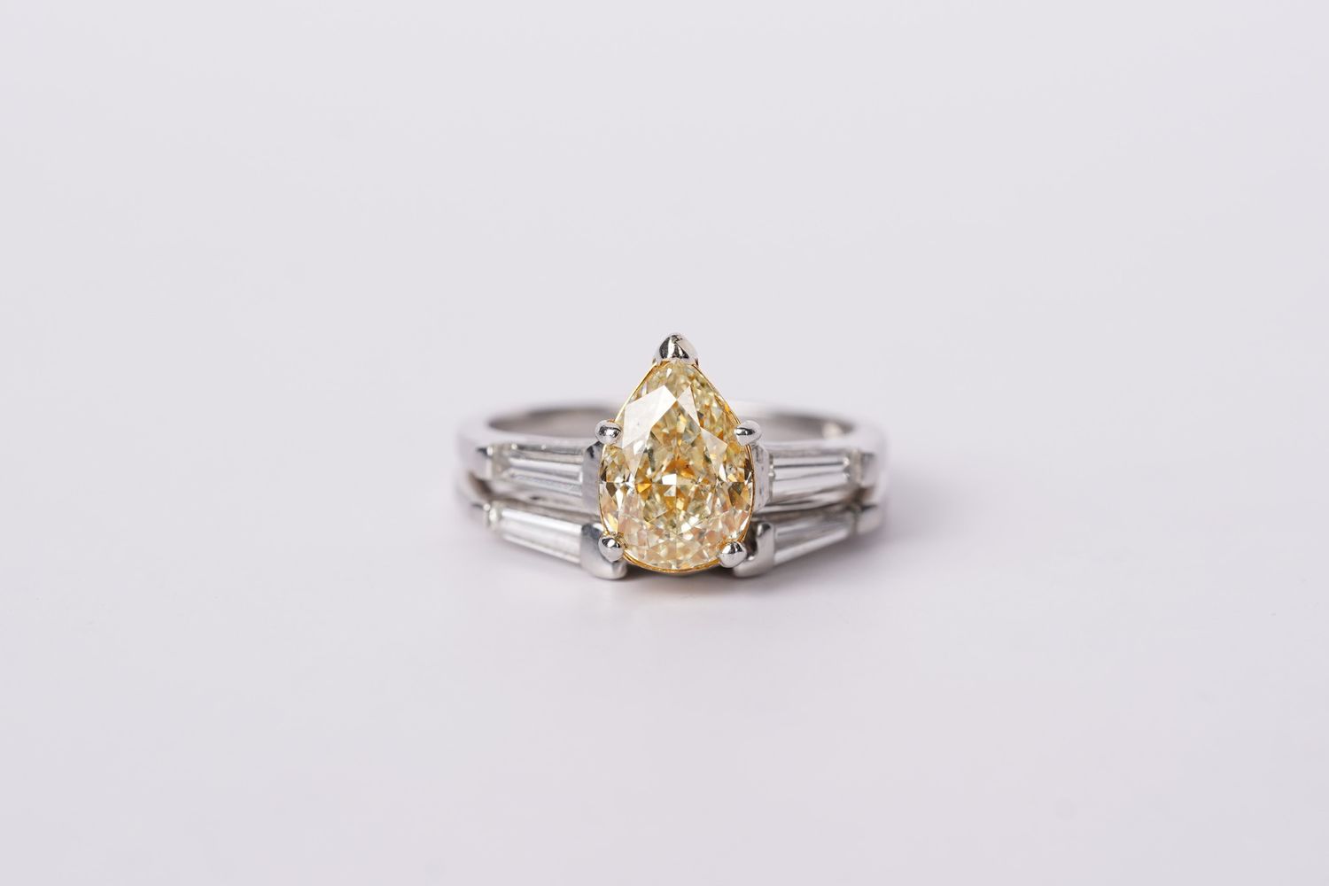 BDTT- Platinum 7.66g 2.72ctw (2.02ctr) Fancy Yellow/SI1 Pear Diamond Wedding Set (size 6.5)