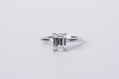 LAETX- 18KW 3.6g 2.16ctw (2.02ctr) I/VS2 Emerald Diamond Hidden Halo Engagement Ring (size 6.5)