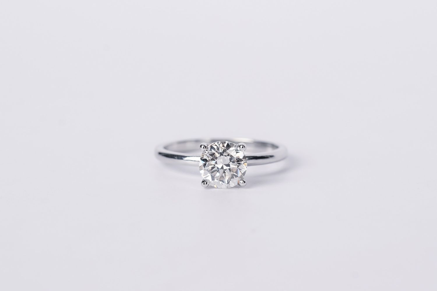 RDTTX-14KW 2.48g 1.50ct I/VS2 Round Diamond Solitaire Engagement Ring (size 7)