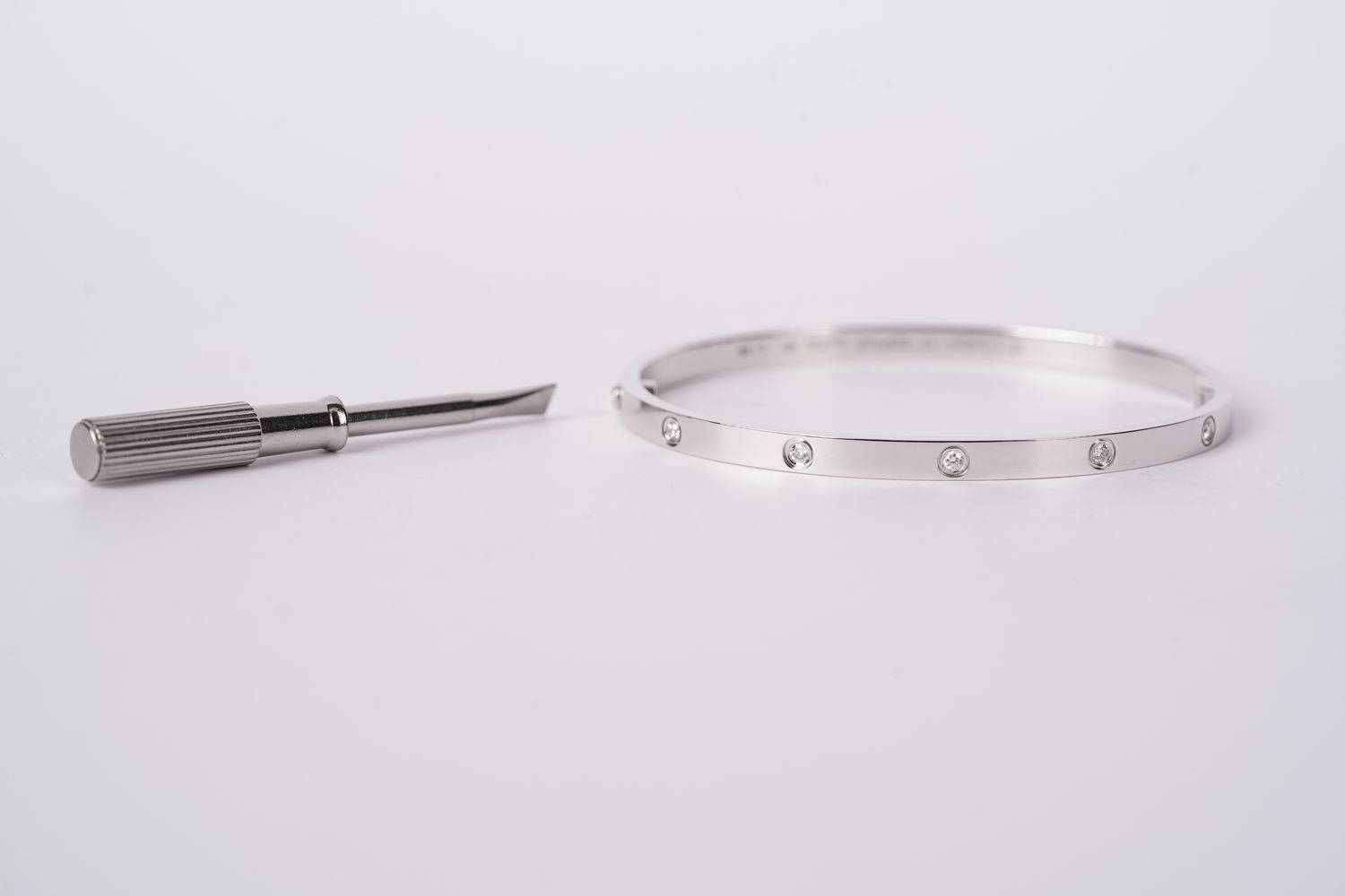 ATVT- 18KW 17.5g .30ctw Diamond Cartier Inspired Bangle Bracelet