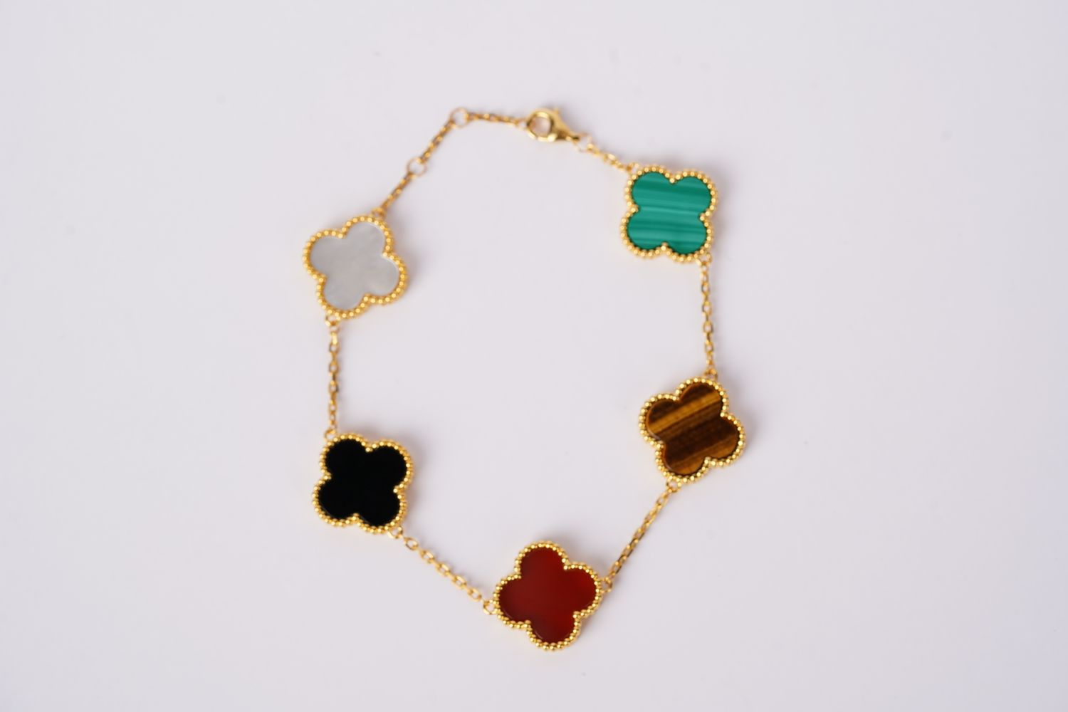 NBE- 18KY 6.23g Multi-Stone Alhambra Bracelet 7.5&quot;