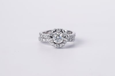 AETP-14KW 8.1g 1.72tw (1.02ctr) H/I1 Round Diamond Halo Wedding Set (size 7)