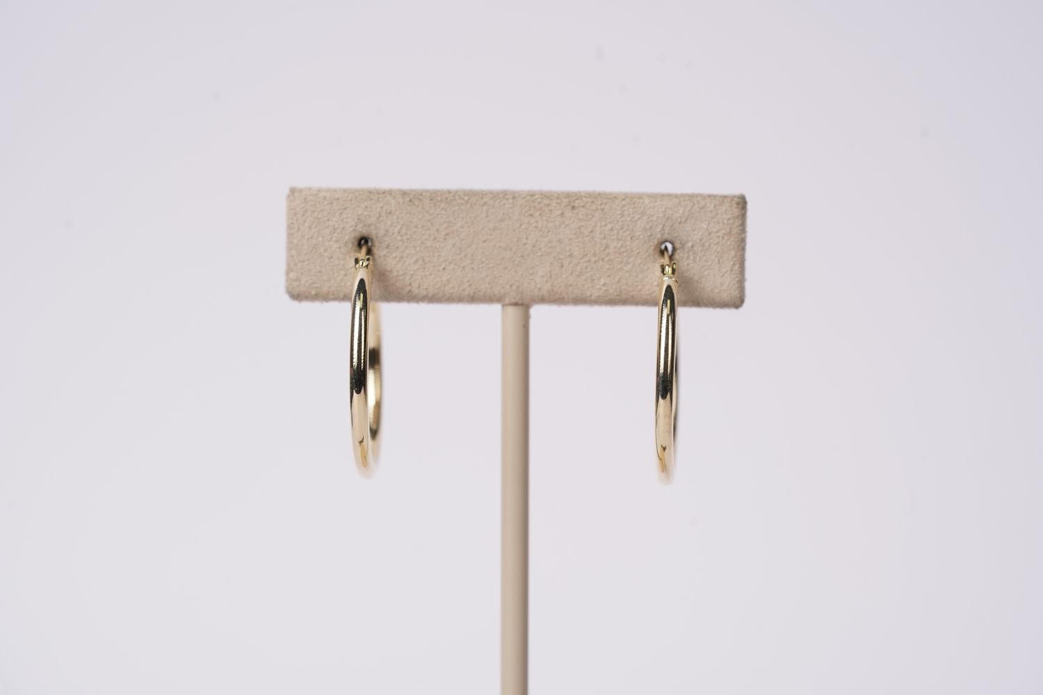 BIX- 14KY 1.17g 23mm Gold Hoop Earrings