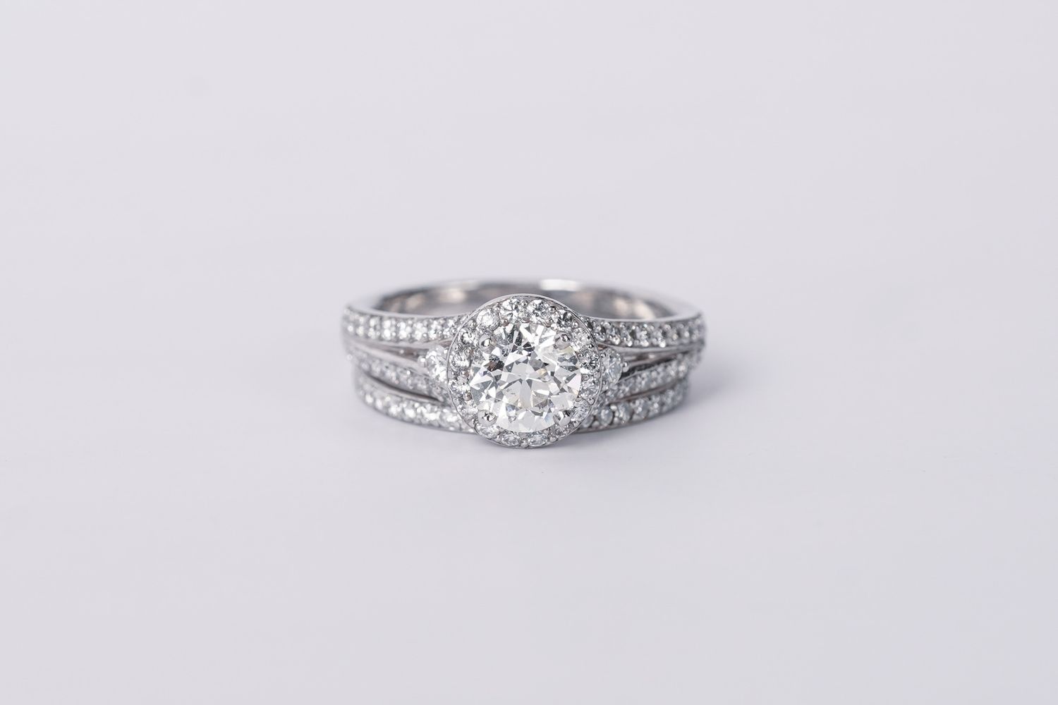 ABTP-Platinum 8.10g 1.57TW (.93ctr) I/SI1 Old European Cut Diamond Halo Wedding Set (size 6.5)