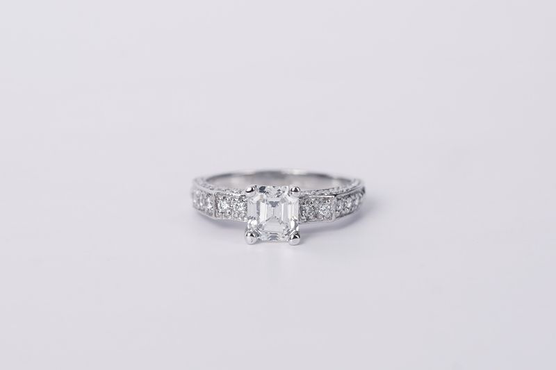 NETP-Plat 5.38g 1.76TW (1.31ctr) I/VS1 Asscher Cut Diamond Engagement Ring (size 6.25)