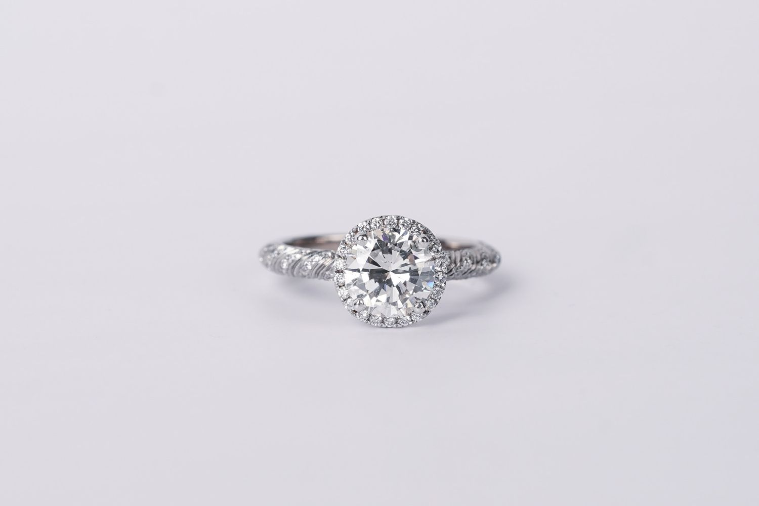 NNTP- 14KW 3.08g 1.54ctw (1.29ctr) F/SI1 GIA Round Diamond Halo Engagement Ring (size 5.25)