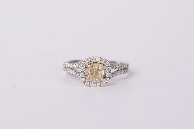 VDET- 14KW 3.24g 1.20ctw (.80ctr) FY/VS2 Cushion Diamond Halo Engagement Ring (size 6.5)