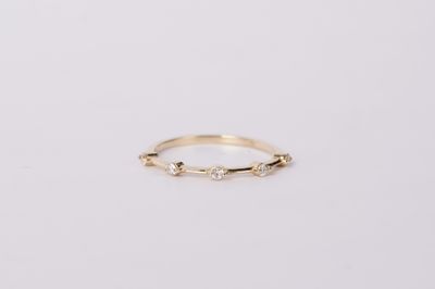 VIL- 14KY 1.1g .11ctw Diamond Stackable Ring (size 6.75)