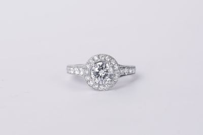 NRTT-14KW 4.33g 2.12TW (1.02ctr) D/SI2 Round Diamond Halo Engagement Ring (size 7)