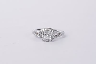 14KW 5.33g 1.22ctw (.75ctr) H/SI2 Cushion Diamond Halo Engagement Ring (size 6.5)
