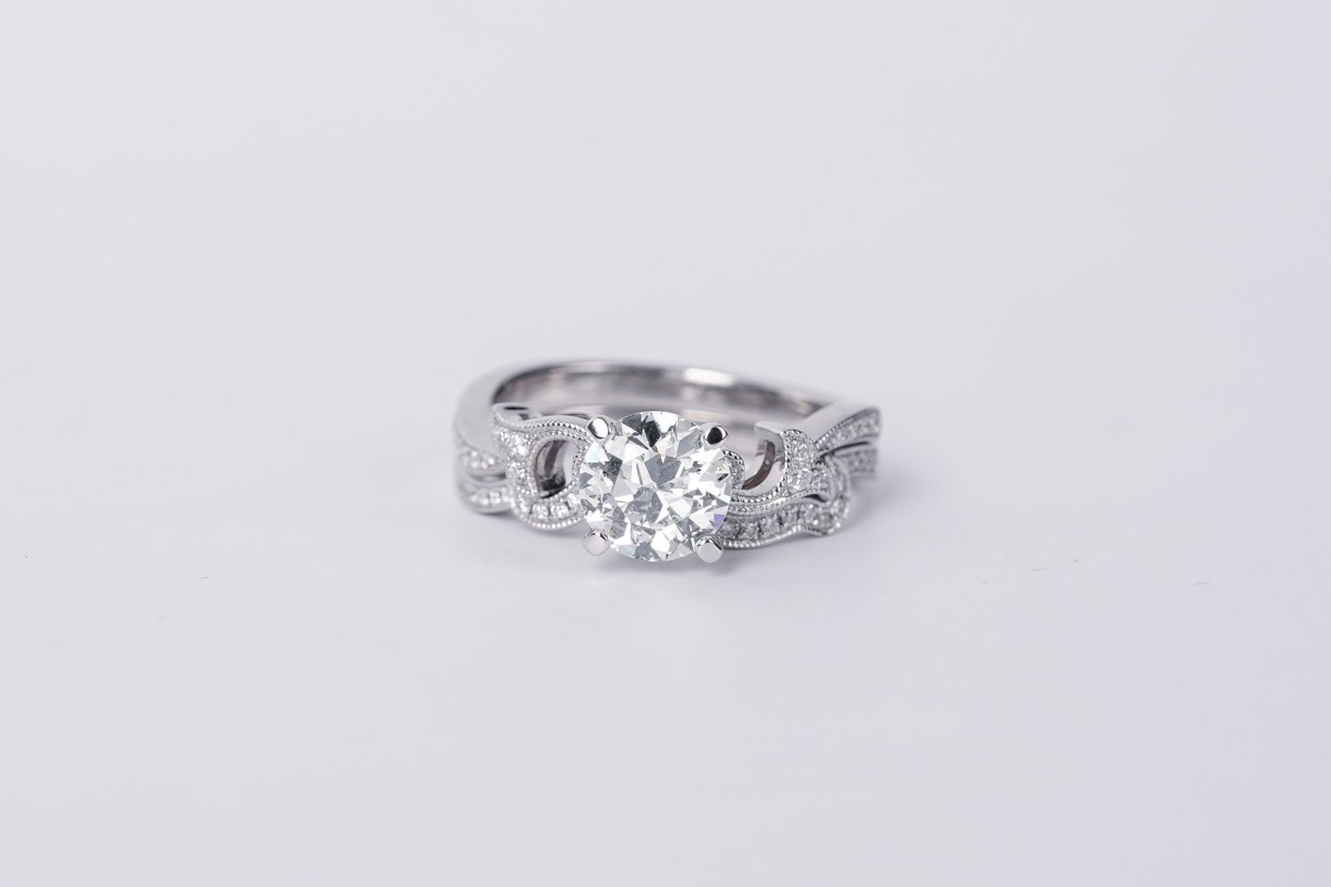 EATT- 14KW 6.32g 1.60ctw (1.39ctr) I/SI1 GIA Old European Cut Diamond Engagement Ring (size 6.5)