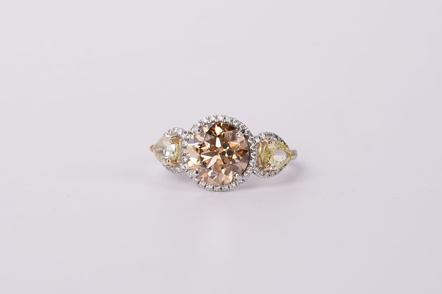 BVTT-  14KW 4.3g 4.40ctw ( 3.04ctr) Chocolate/SI1 Round Diamond Three Stone Halo Engagement Ring (size 7)