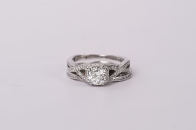 AATT- 18KW 7.8g 1.60ctw (.90ctr) H/I1 Round Diamond Halo Tacori Wedding Set (size 7)