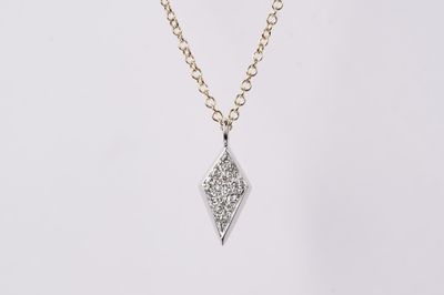 ADN- 14KWY 1.54g .06ctw Diamond Geometric Pendant 16-18&quot;