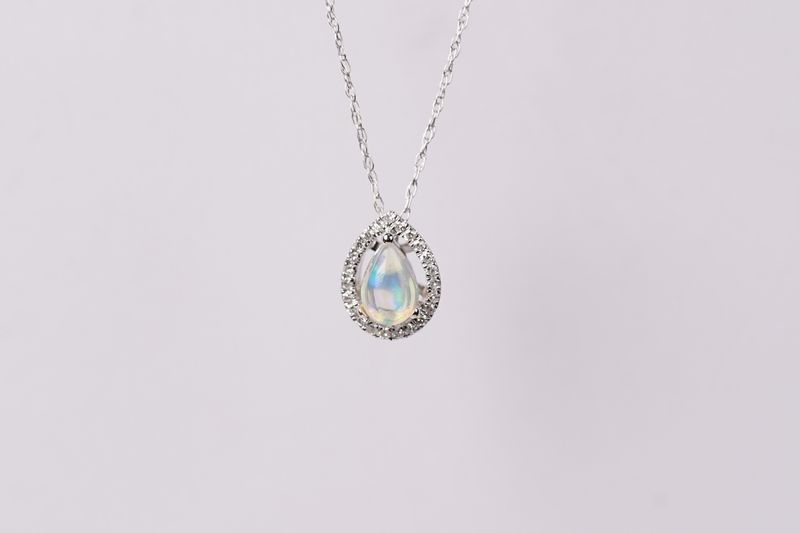 VLL- 14KW 1.17g .30ctw Opal &amp; Diamond Halo Pendant 18&quot;