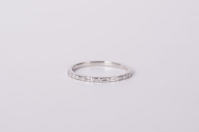 NLT- 14KW 1.28g .20ctw Baguette Diamond Stackable Band (size 6.5)