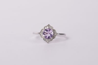 ATT- 14KW 2.06g .85ctw (.75ctr) Amethyst &amp; Diamond Halo Fashion Ring (size 7)