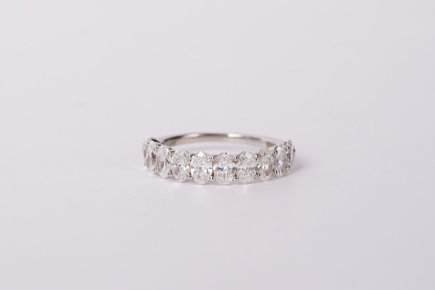 ABTT- 14KW 3.20g 1.97ctw Oval Diamond Stackable Band (size 6)