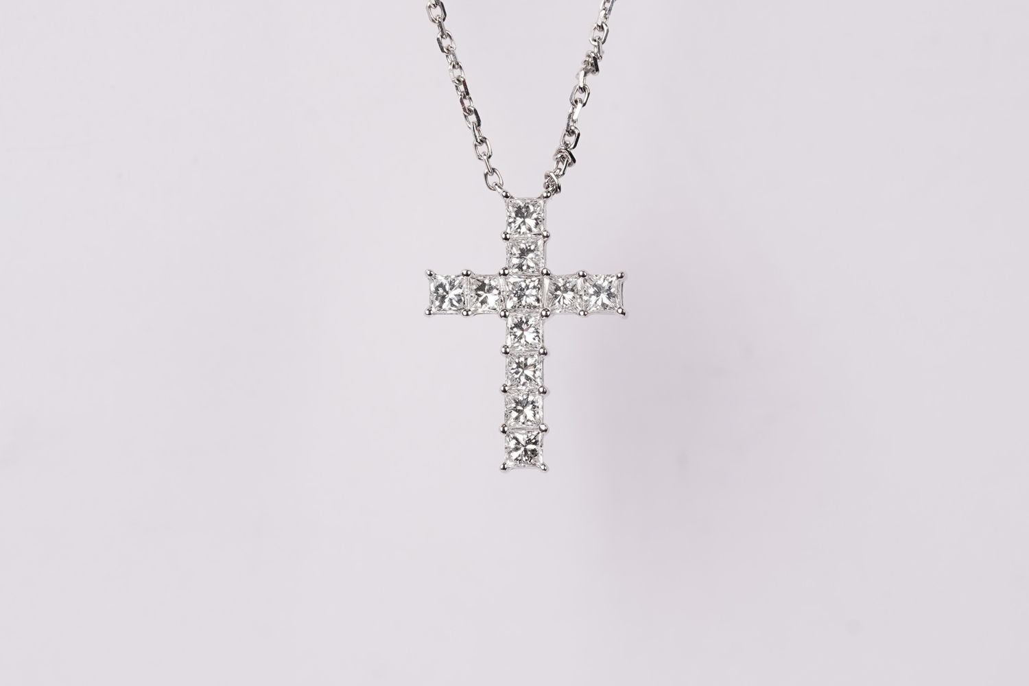 BTTX- 14KW 1.92g .66ctw Diamond Cross Necklace 18&quot;
