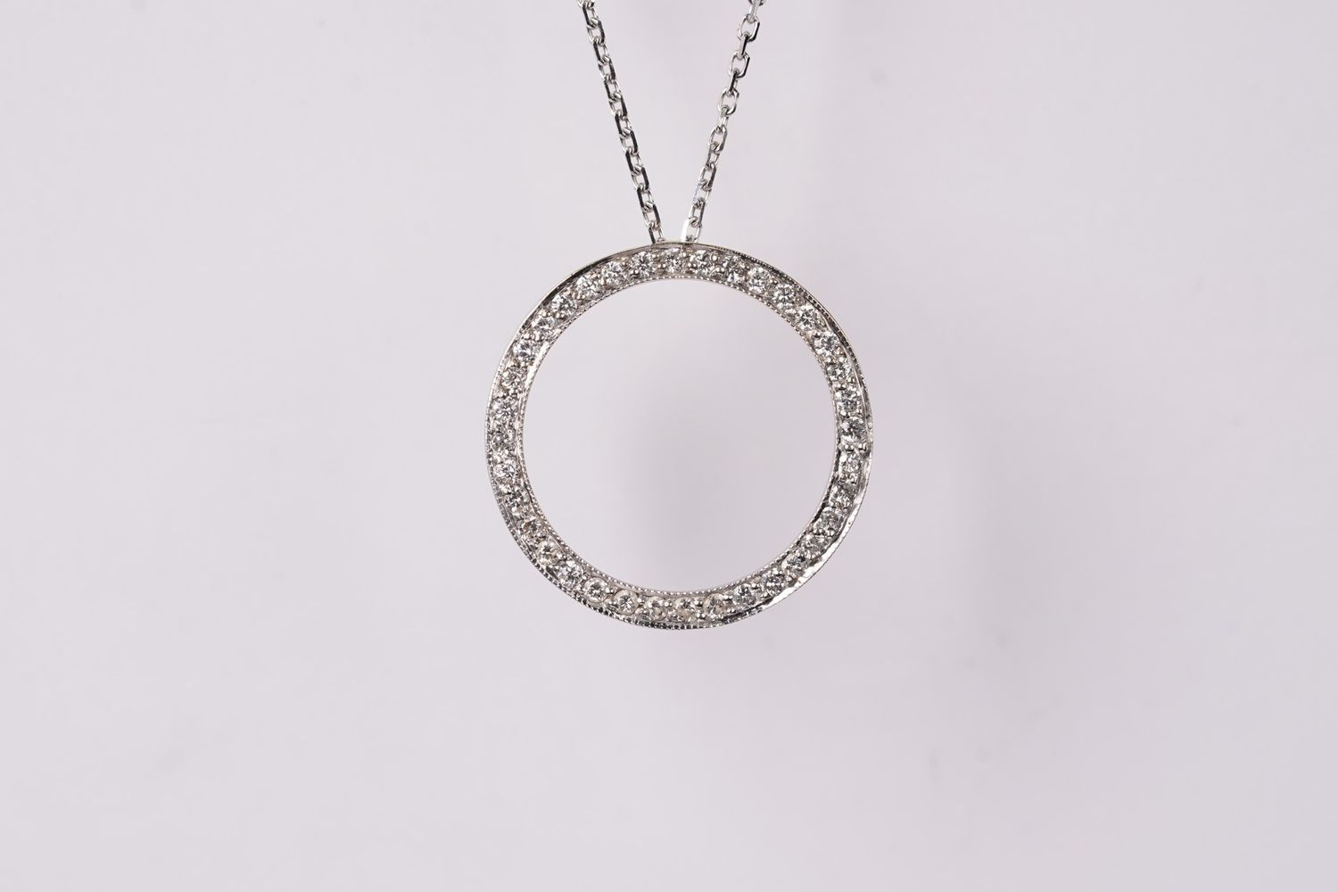 DTTX- 14KW 3.56g .25ctw Diamond Circle Necklace 16&quot;
