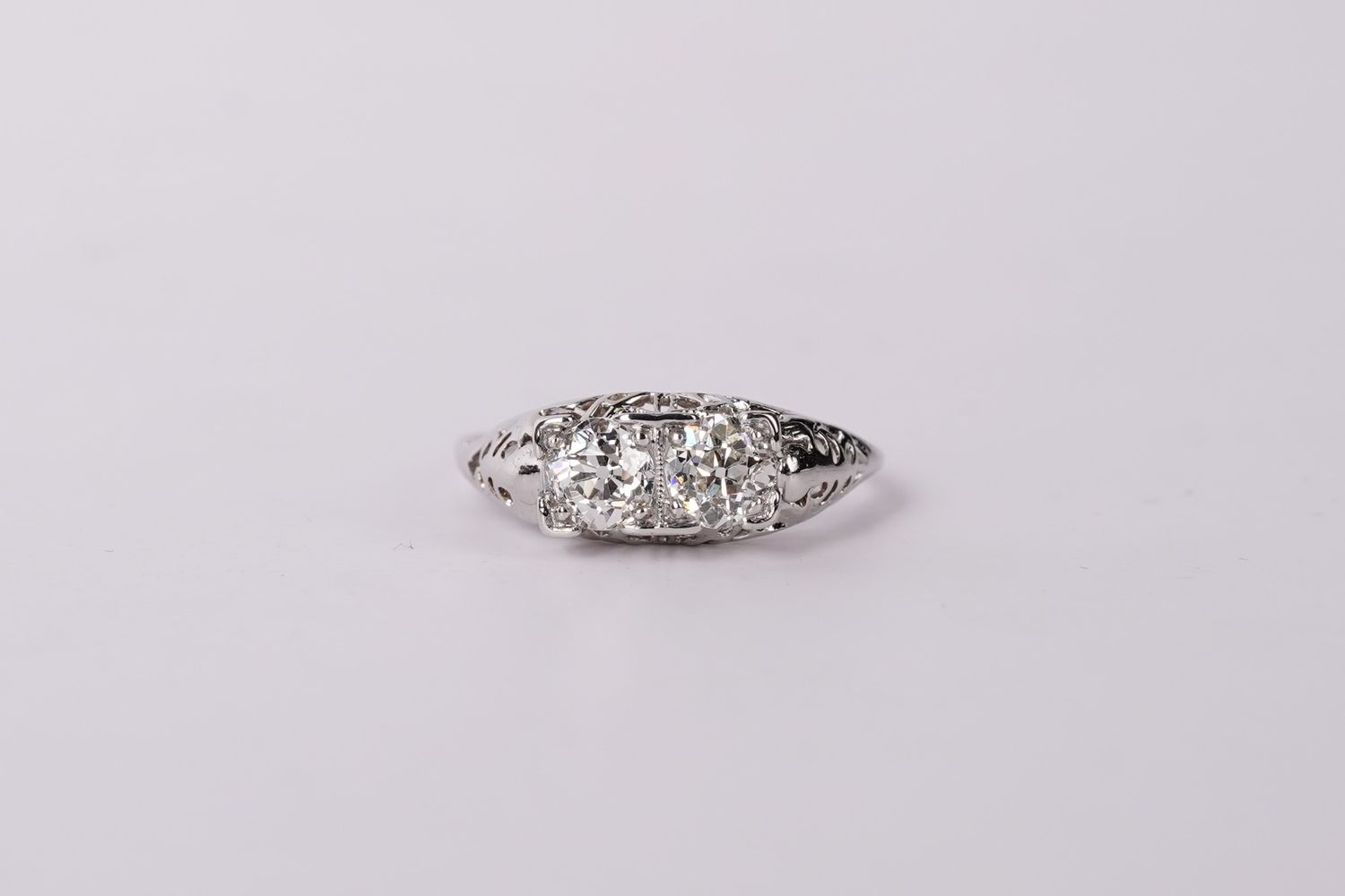 VATT- 14KW 2.33g 1.30ctw Diamond Antique Ring (size 6.5)