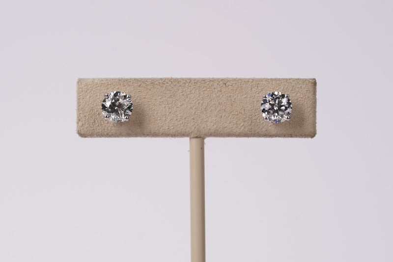 NETT- 14KW 2.02ctw I/SI2 Round Diamond Stud Earrings