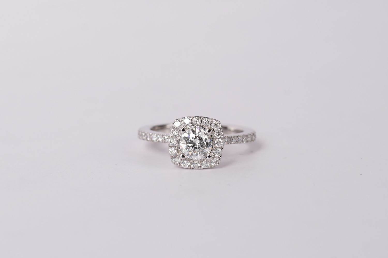 14KW 4.15g 1.34ctw (.71ctr) H/SI2 GIA Round Diamond Halo Engagement Ring (size 6.25)
