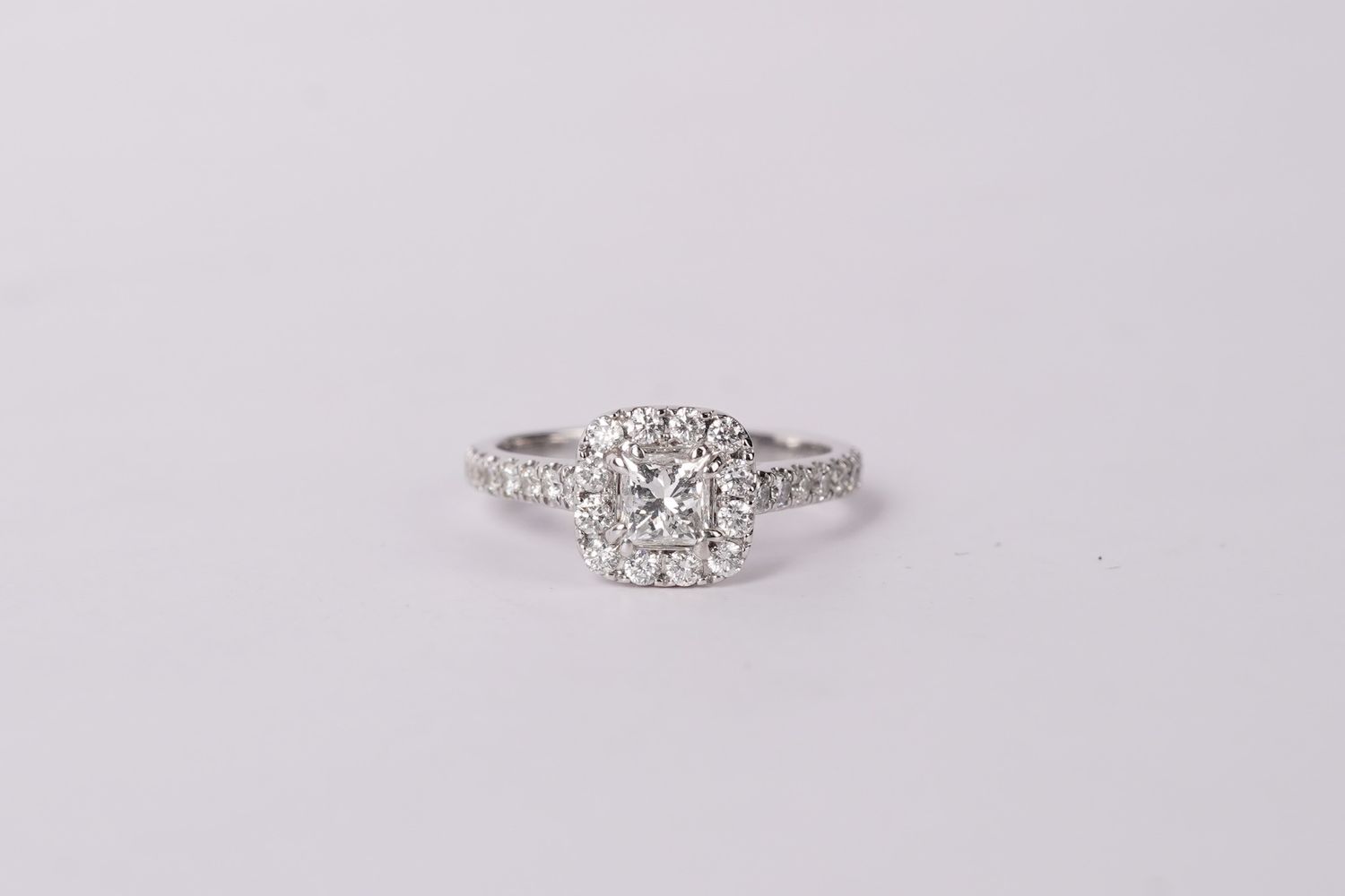 VNTT- 14KW 6.19g 1.70ctw (.70ctr) G/SI1 Princess Cut Diamond Neil Lane Engagement Ring (size 6.75)