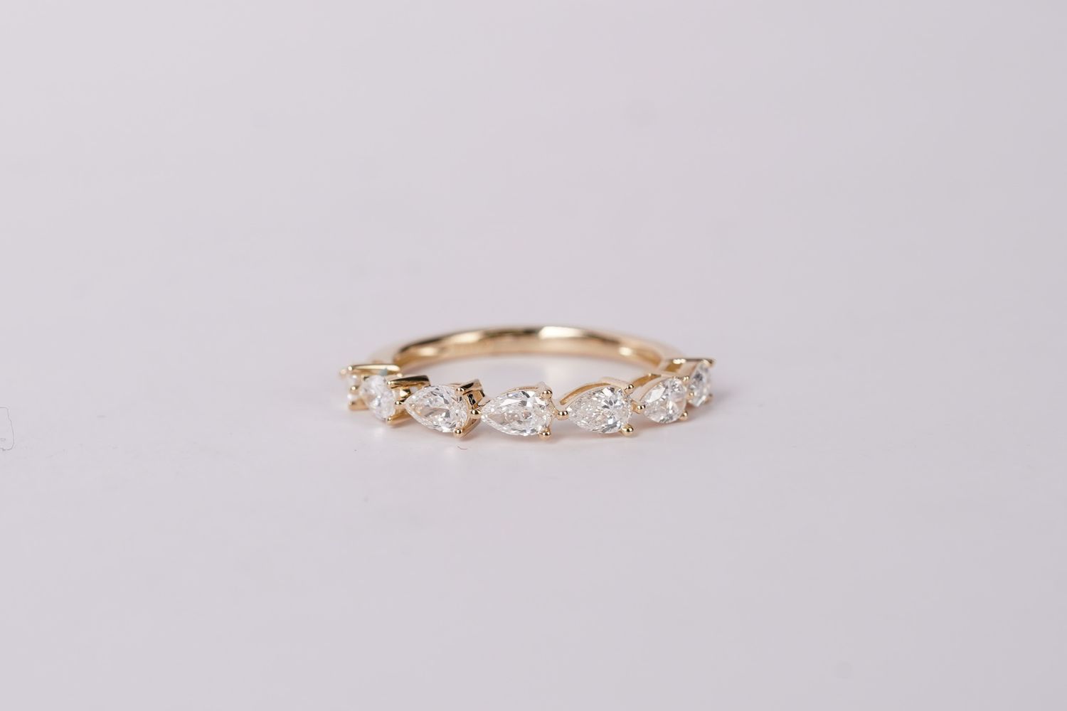 NTTX- 14KY 2.19g 1.00ctw Lab Grown Pear Diamond Stackable Band (size 7)