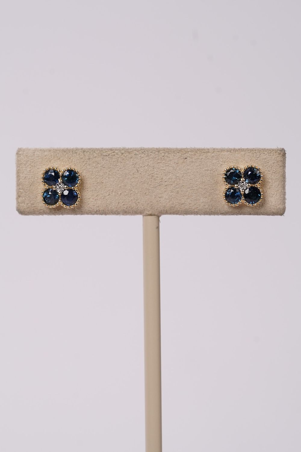 ANT- 14KY 1.89g 1.01ctw Sapphire &amp; Diamond Stud Earrings