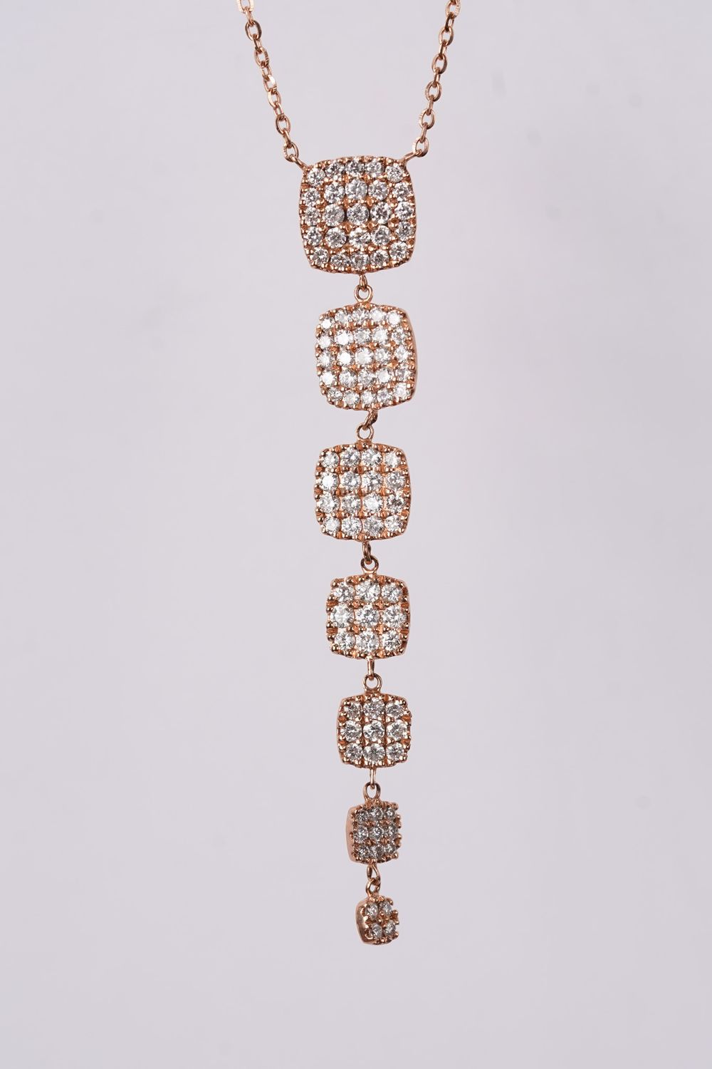DETX- 14KR 2.6g .70ctw Diamond Dangle Necklace 16-18&quot;