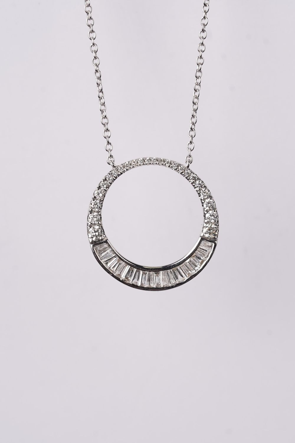 RVTX- 14KW 3.30g .58ctw Baguette &amp; Round Diamond Effy Necklace 18&quot;