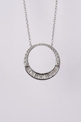RVTX- 14KW 3.30g .58ctw Baguette &amp; Round Diamond Effy Necklace 18&quot;