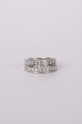 VTTT- Plat 16.07g 2.00ctw (1.00ctr) Princess Cut Diamond Wedding Set (size 7)