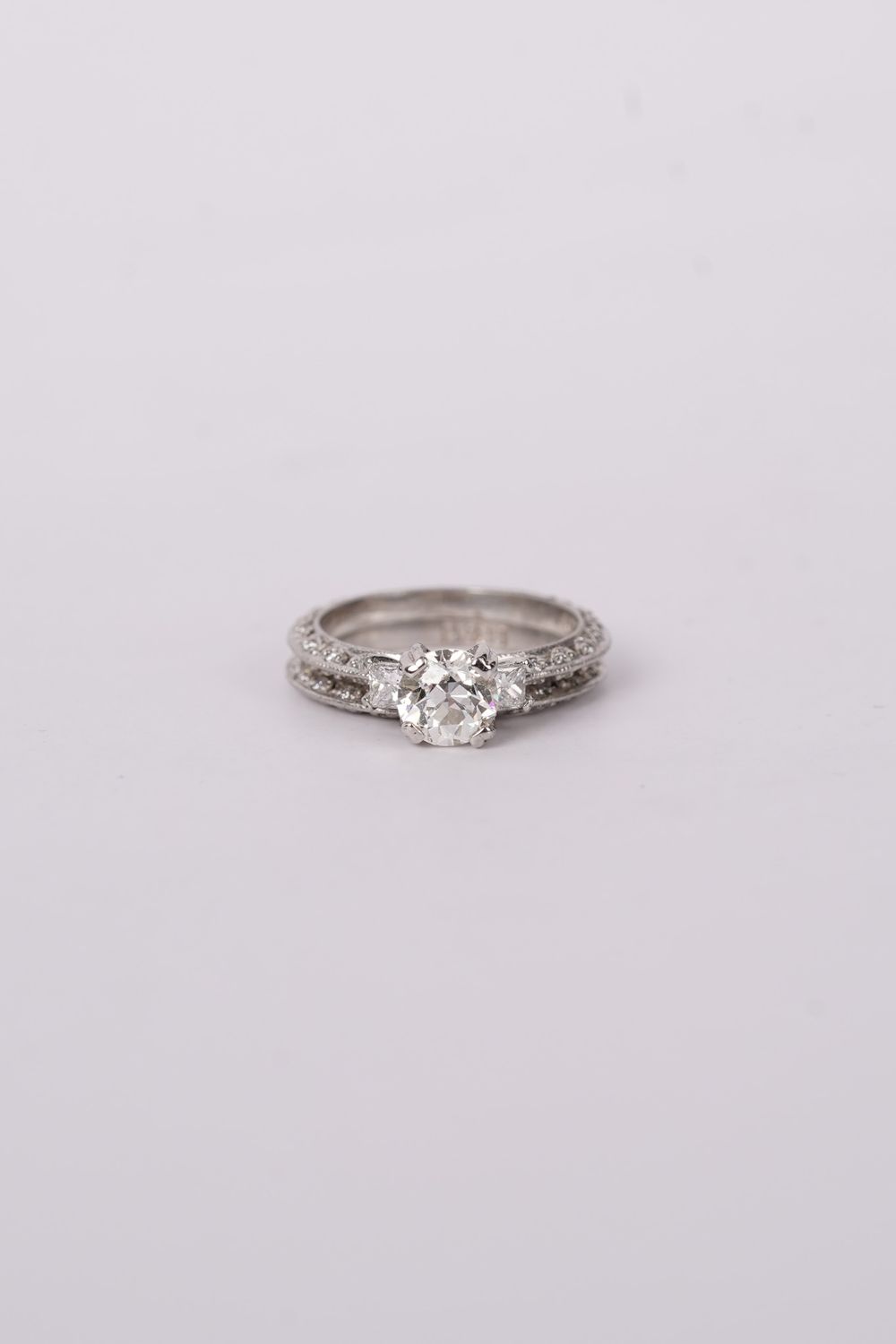 DTPT-Platinum 7.2g 1.85ctw (1.13ctr)  J/VS2 Old European Cut Diamond Tacori Wedding Set (size 6)