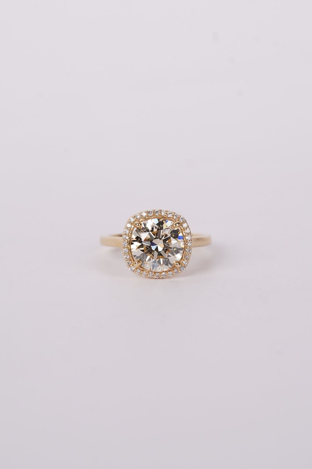 VNETT- 14KY 4.20g 3.33ctw (3.15ctr) M/VS1 Round Diamond Halo Engagement Ring (size 7)