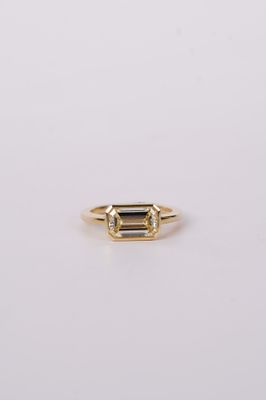 VTPTP-14KY 4.55g 2.50ct M/VS1 Emerald Diamond Bezel Ring (size 7)
