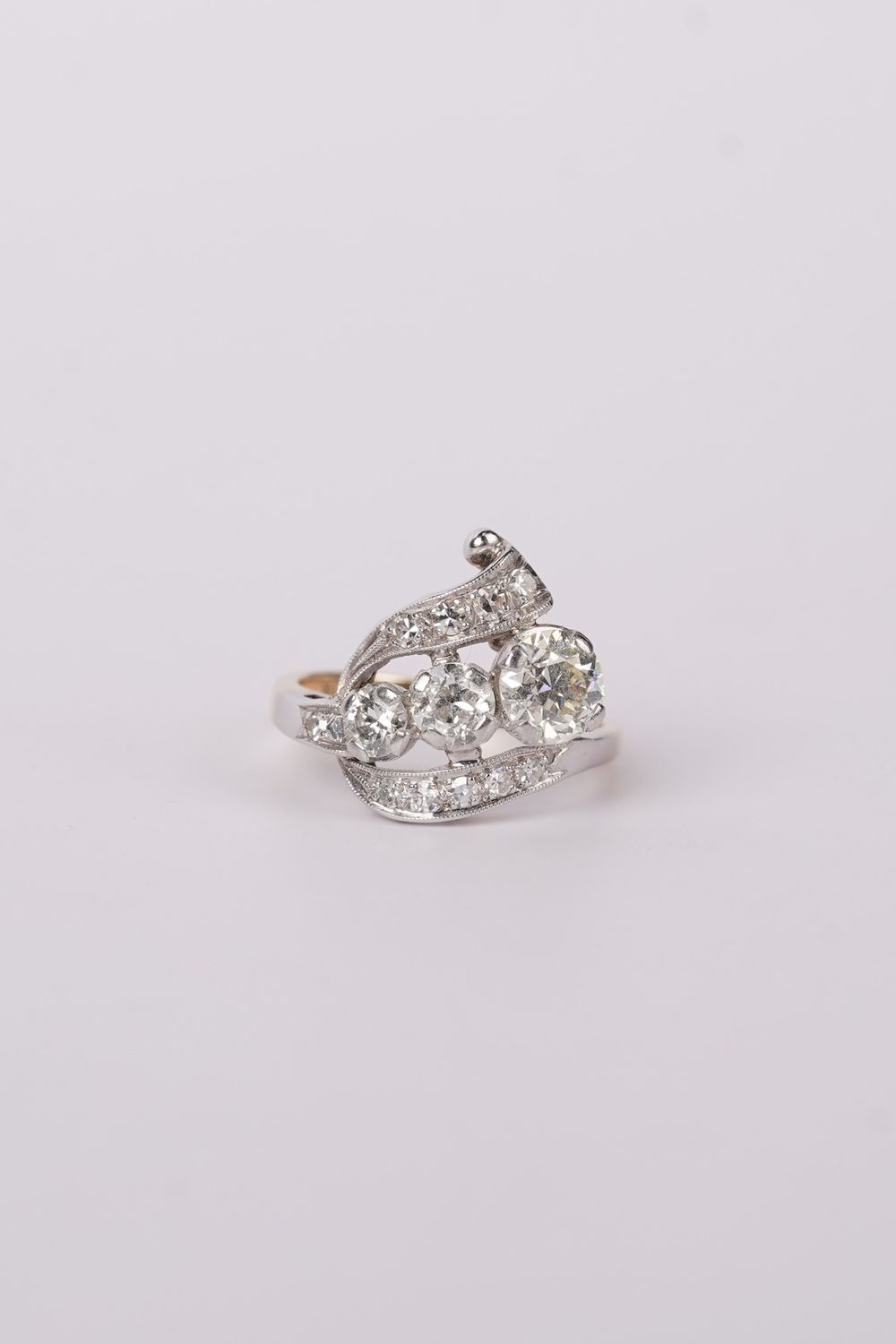VTPT- Platinum/14K 3.20g 1.80ctw 3/4ctr Diamond Antique Fashion Ring (size 5.5)